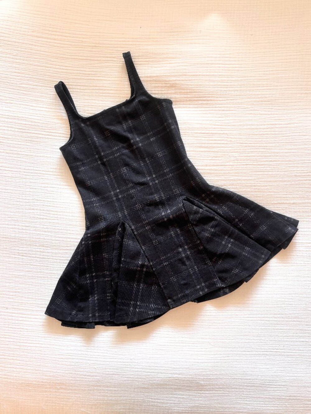 Forever 21 Black Plaid Pleated Flare Dress